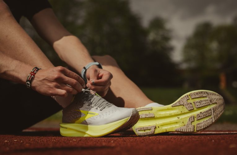 Springtown: Reduce Pain from Muscle Strain or Injury Faster with Curewave Laser